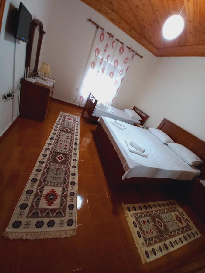 Sokolli Guest House จีโรคาสเตอร์ ภายนอก รูปภาพ