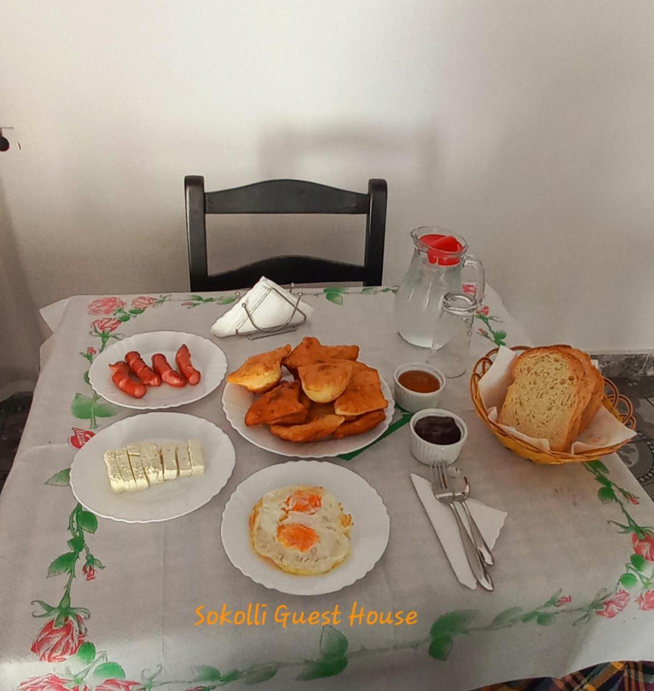 Sokolli Guest House จีโรคาสเตอร์ ภายนอก รูปภาพ